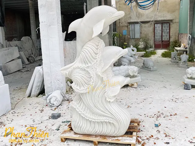 Tượng Cá Heo Phun Nước