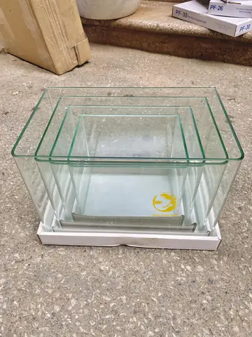 Bể Cá Đúc 30cm Bể Cá Đúc 30cm