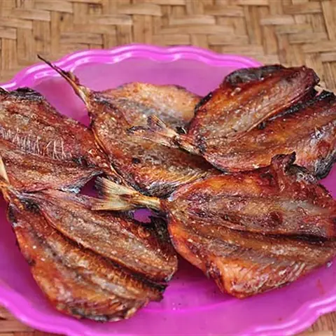 Cá Chỉ Vàng Đỏ Cá Chỉ Vàng Đỏ