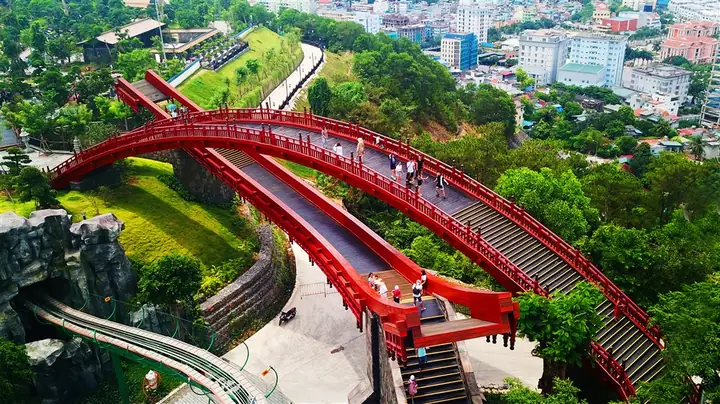 Cầu Cá Koi Quảng Ninh Cầu Cá Koi Quảng Ninh