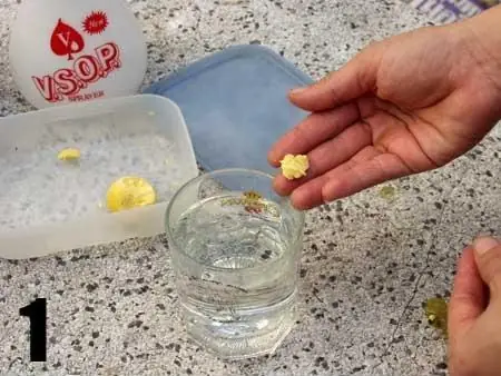 Cho Cá Betta Bột Ăn Lòng Đỏ Trứng Cho Cá Betta Bột Ăn Lòng Đỏ Trứng