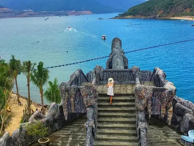 Giá Vé Hồ Cá Trí Nguyên