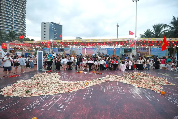 Hội Cá Rồng Đà Nẵng