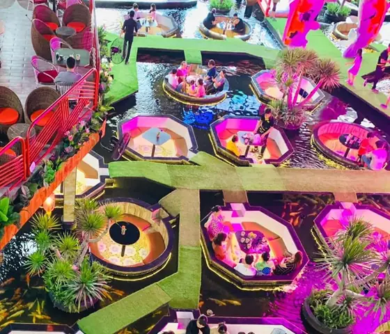 Quán Cafe Cá Koi Quận 10